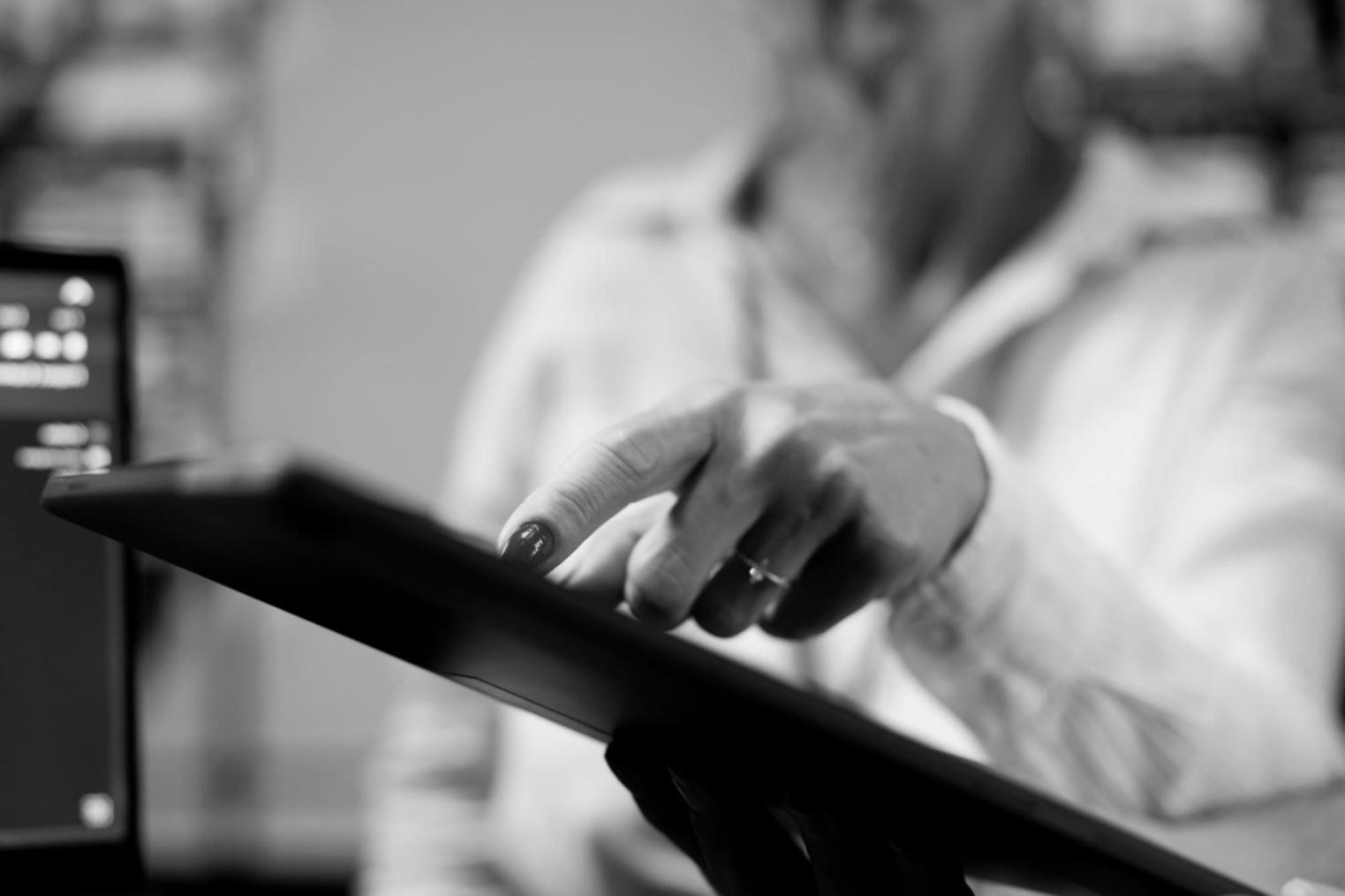 Workshop environment with monitoring tools and performance dashboards